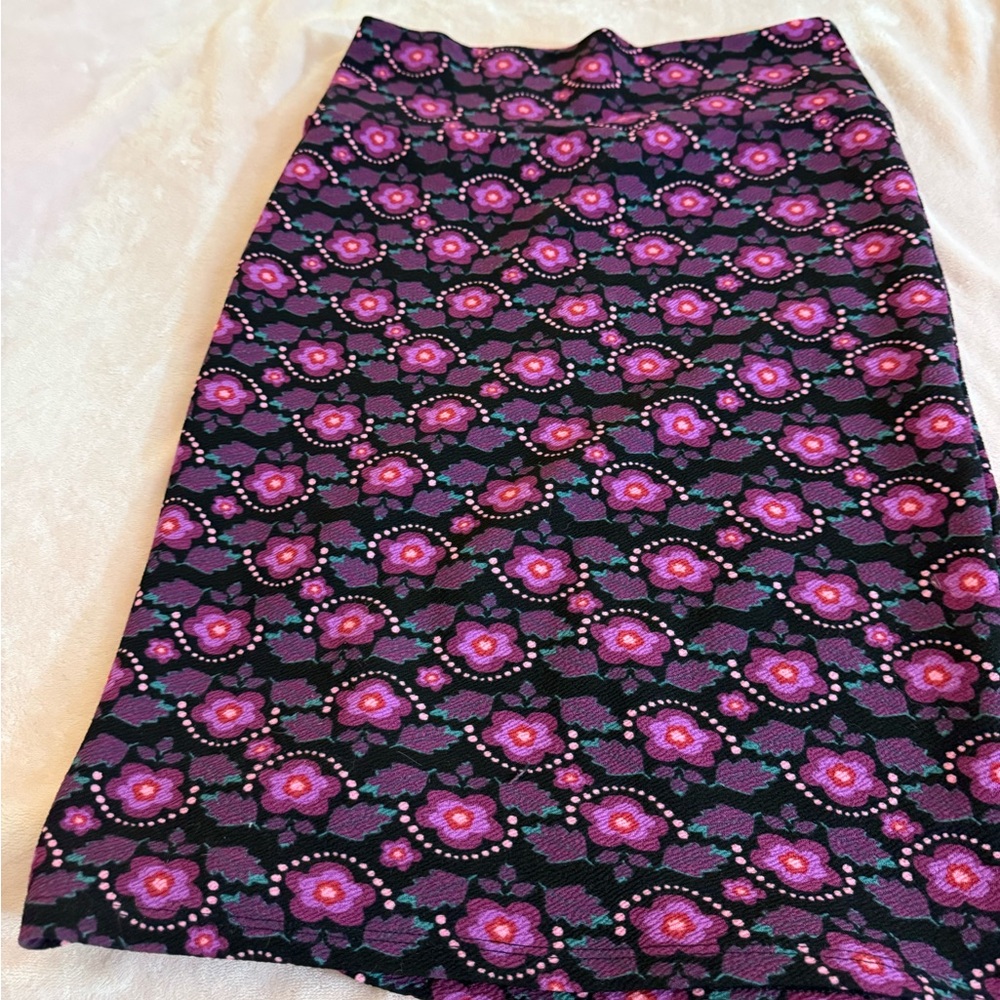 LuLaRoe Vibrant Purple and Pink Floral Pencil Skirt